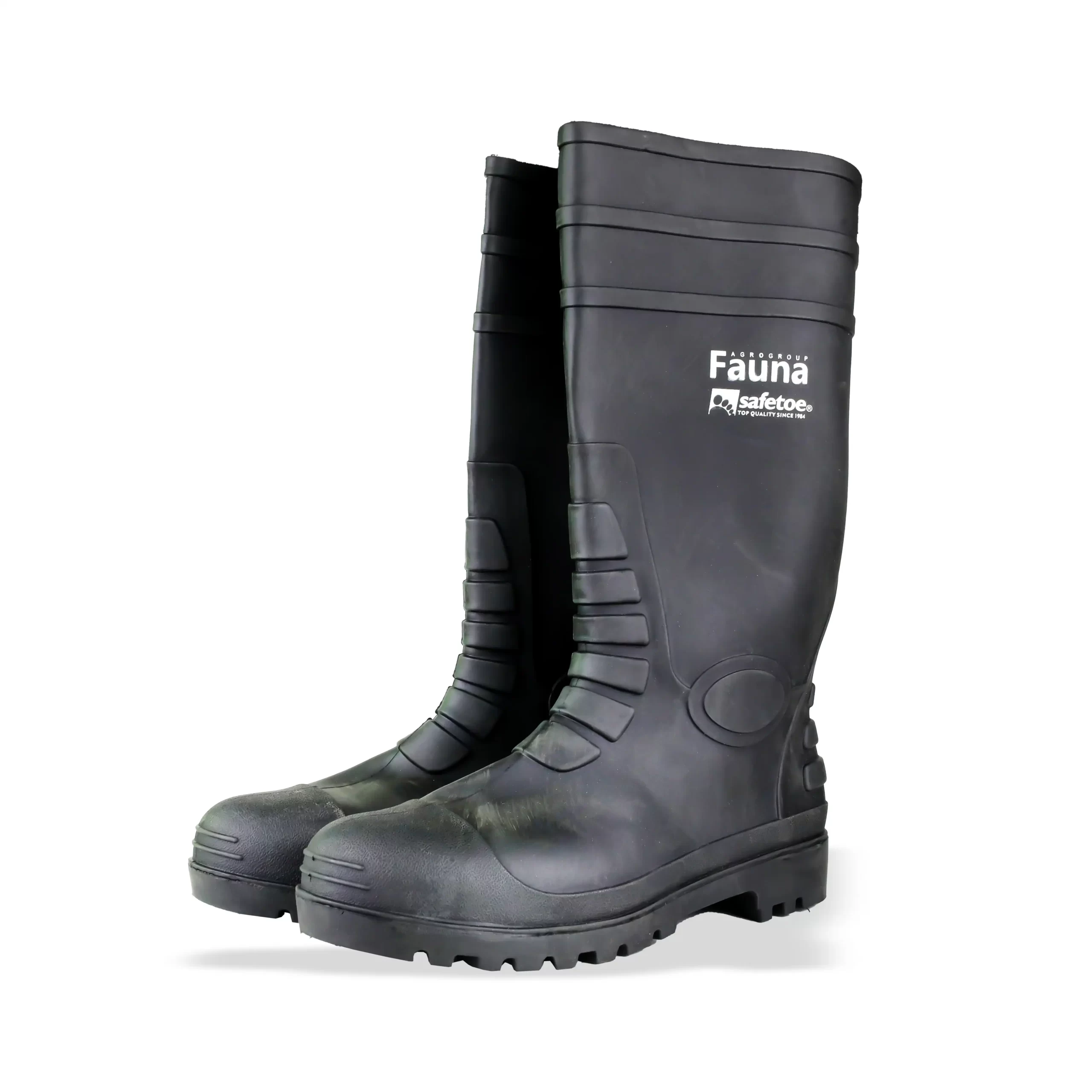 Çizme pune, të zeza